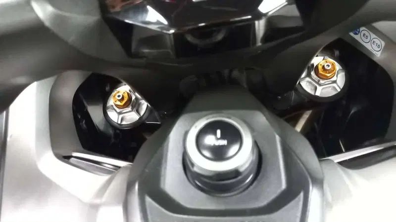 Honda Forza 750 DCT (2021 - 24) (5)