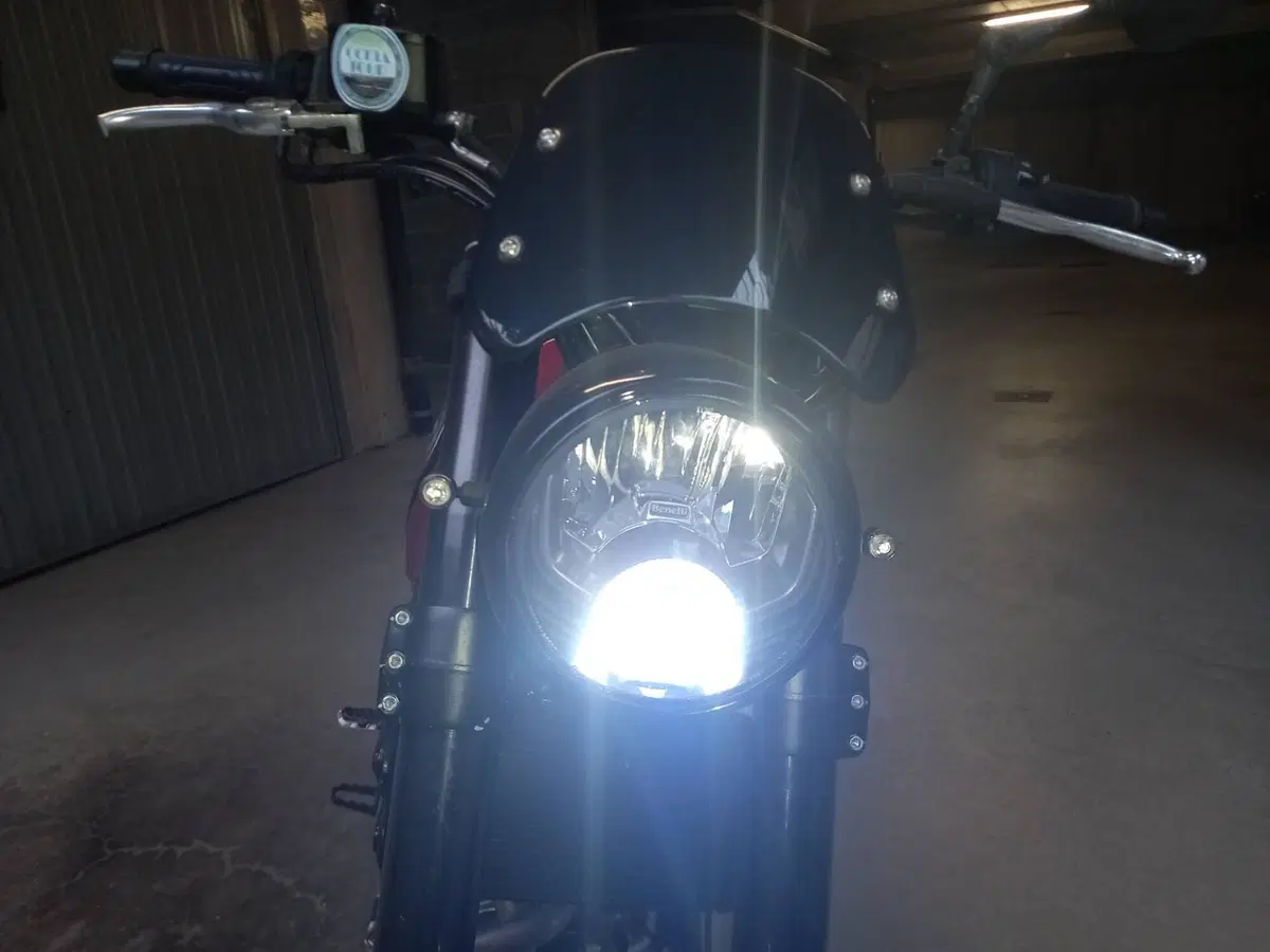 Benelli Leoncino 500 Trail ABS (2017 - 20) (11)