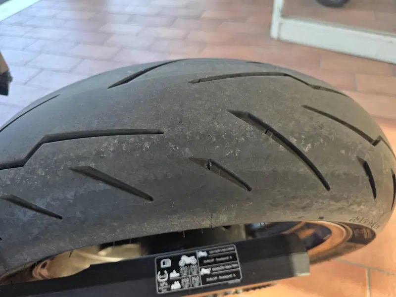 Suzuki GSX-8S (2023 - 24) (8)