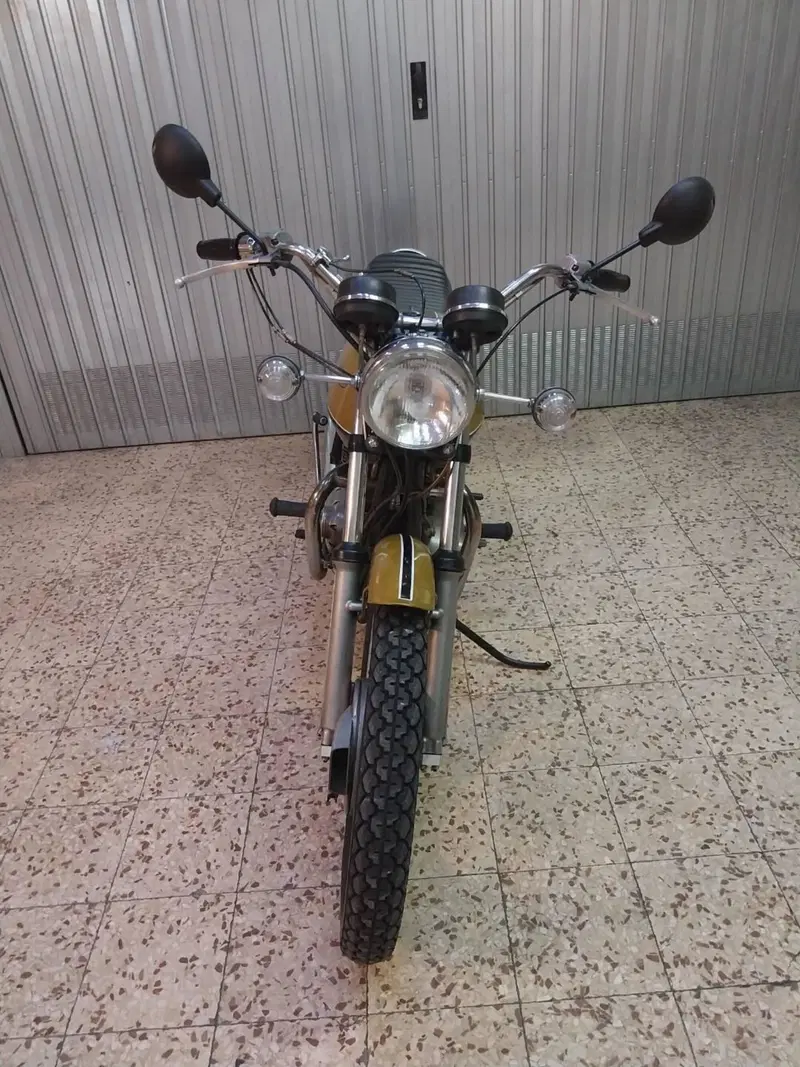 Triumph T120R Bonneville (5)