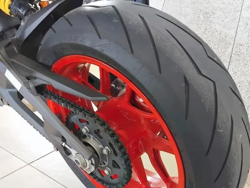 Ducati Monster 937 (2021 - 25) (2)