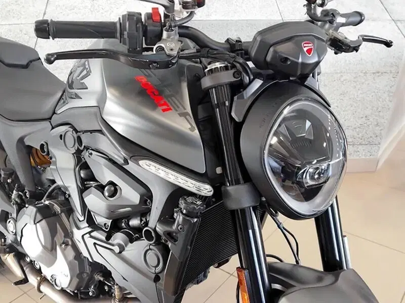 Ducati Monster 937 (2021 - 25) (8)
