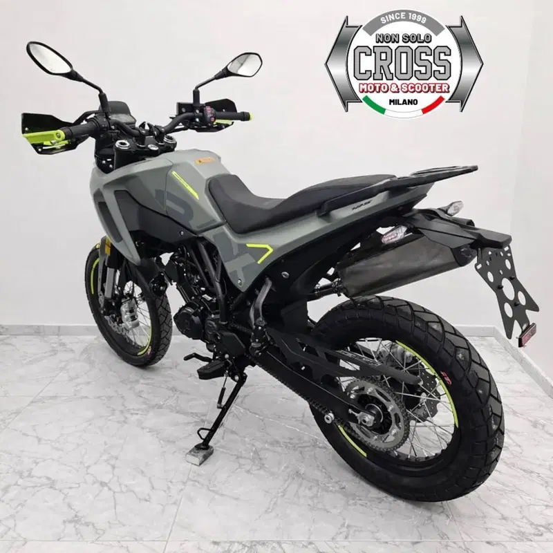 Benelli BKX 125 (2026) (9)