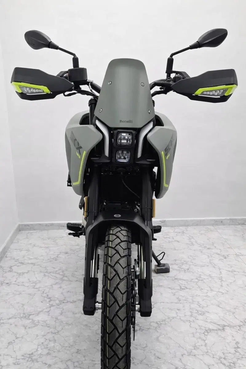 Benelli BKX 125 (2026) (11)