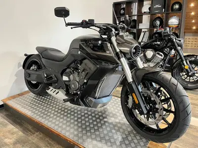 Benda Motorcycles LFC 700 Pro (2026) nuova