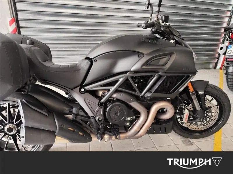Ducati Diavel 1200 (2017 - 18) (8)