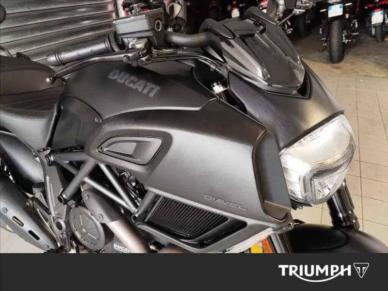 Ducati Diavel 1200 (2017 - 18) (10)