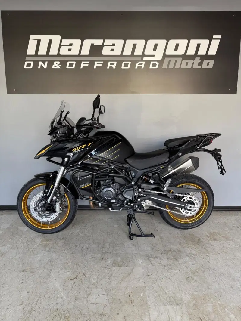 QJ Motor SRT 900 SX (2025 - 26)