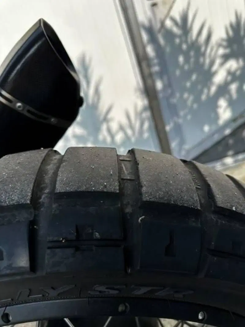 Ducati DesertX (2022 - 25) (4)