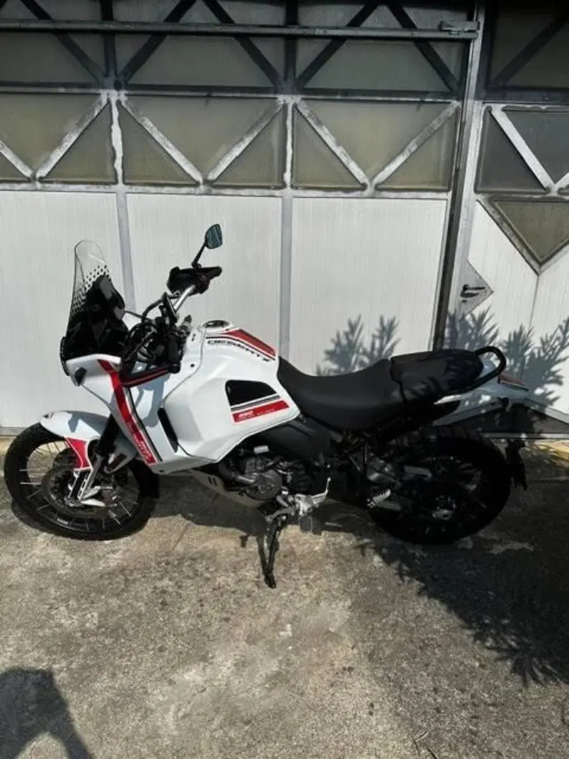 Ducati DesertX (2022 - 25) (3)