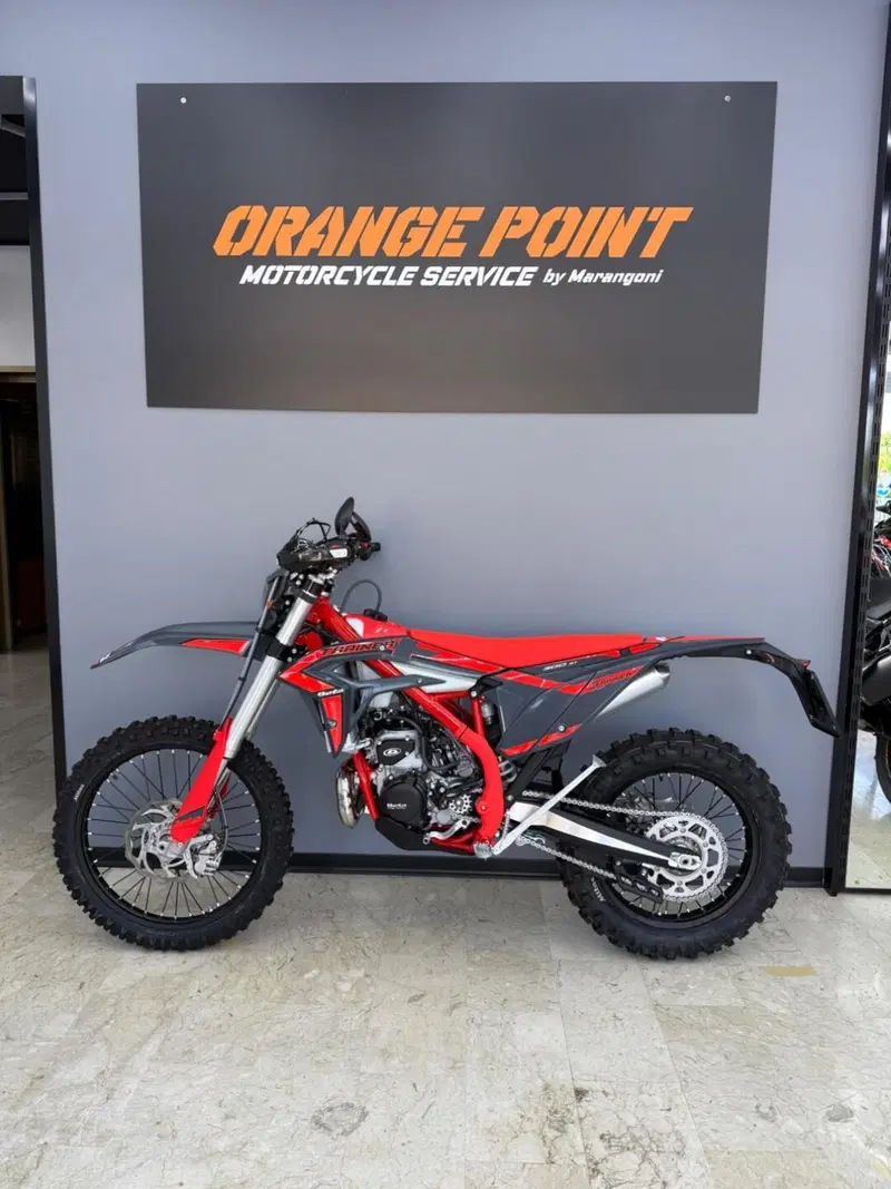 Betamotor Xtrainer 300 2T (2025) (2)