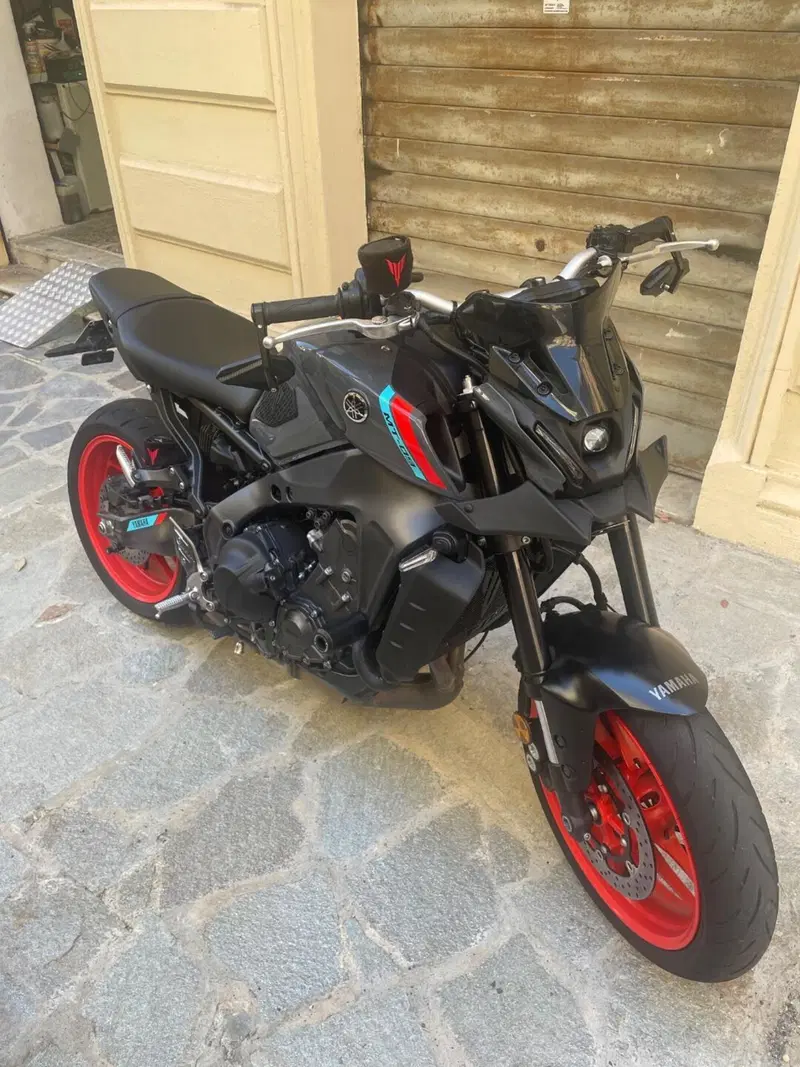 Yamaha MT-09 (2021 - 23) (3)