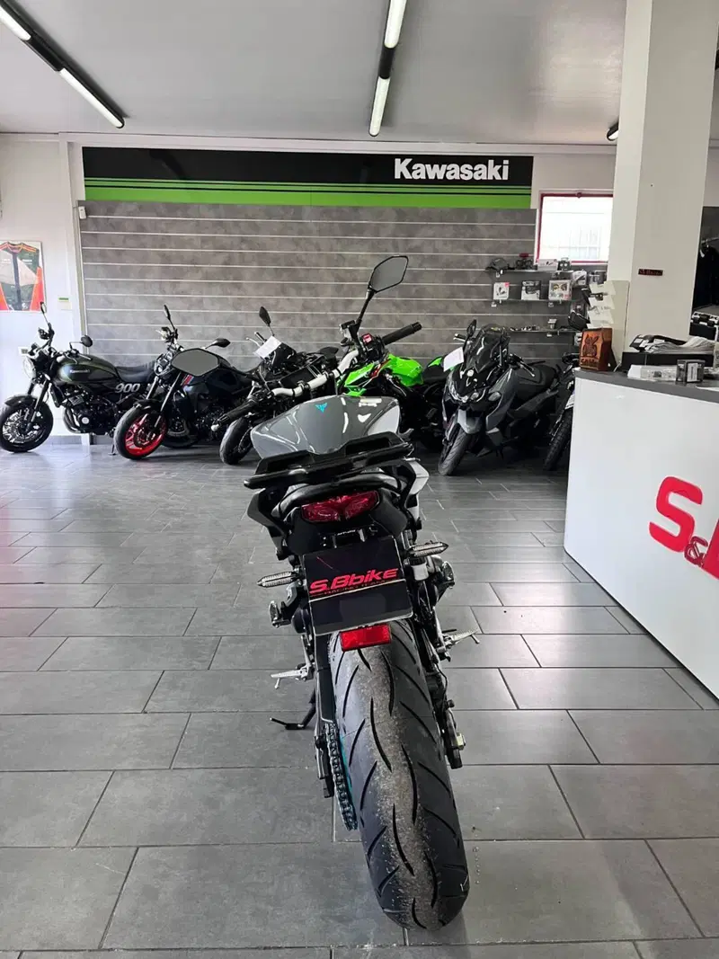 Yamaha MT-09 (2021 - 23) (7)