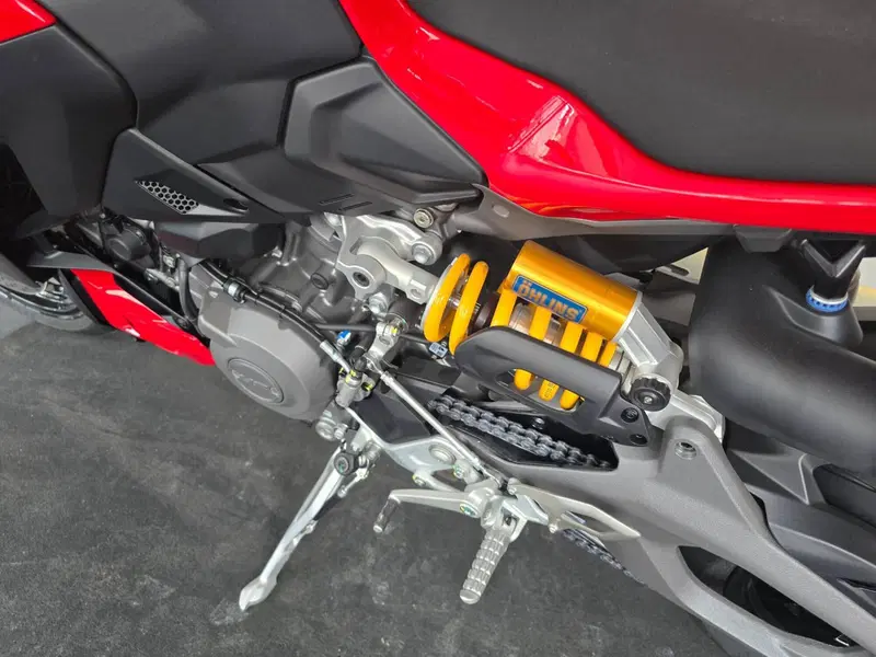 Ducati Streetfighter V2 S (2025 - 26) (14)