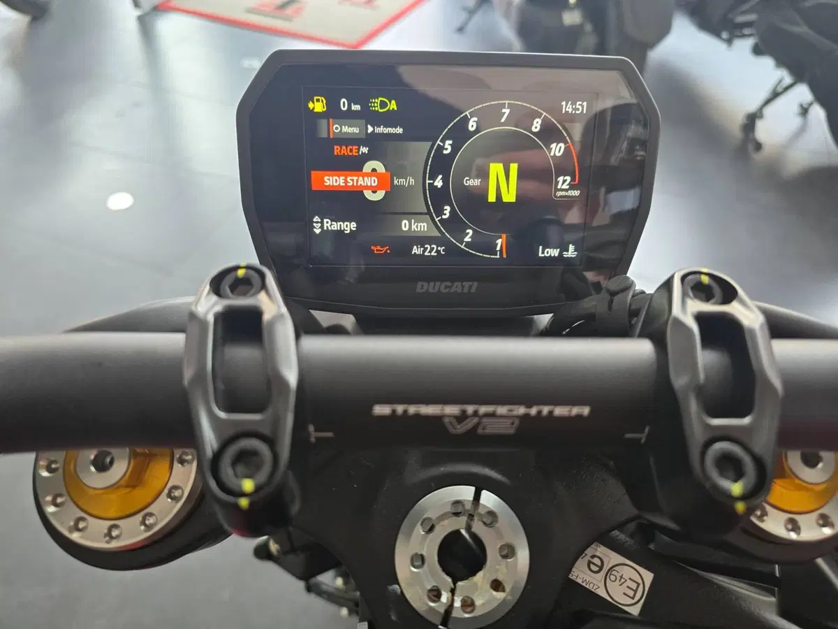 Ducati Streetfighter V2 S (2025 - 26) (15)