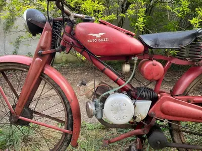 Moto Guzzi Guzzino 65 d'epoca