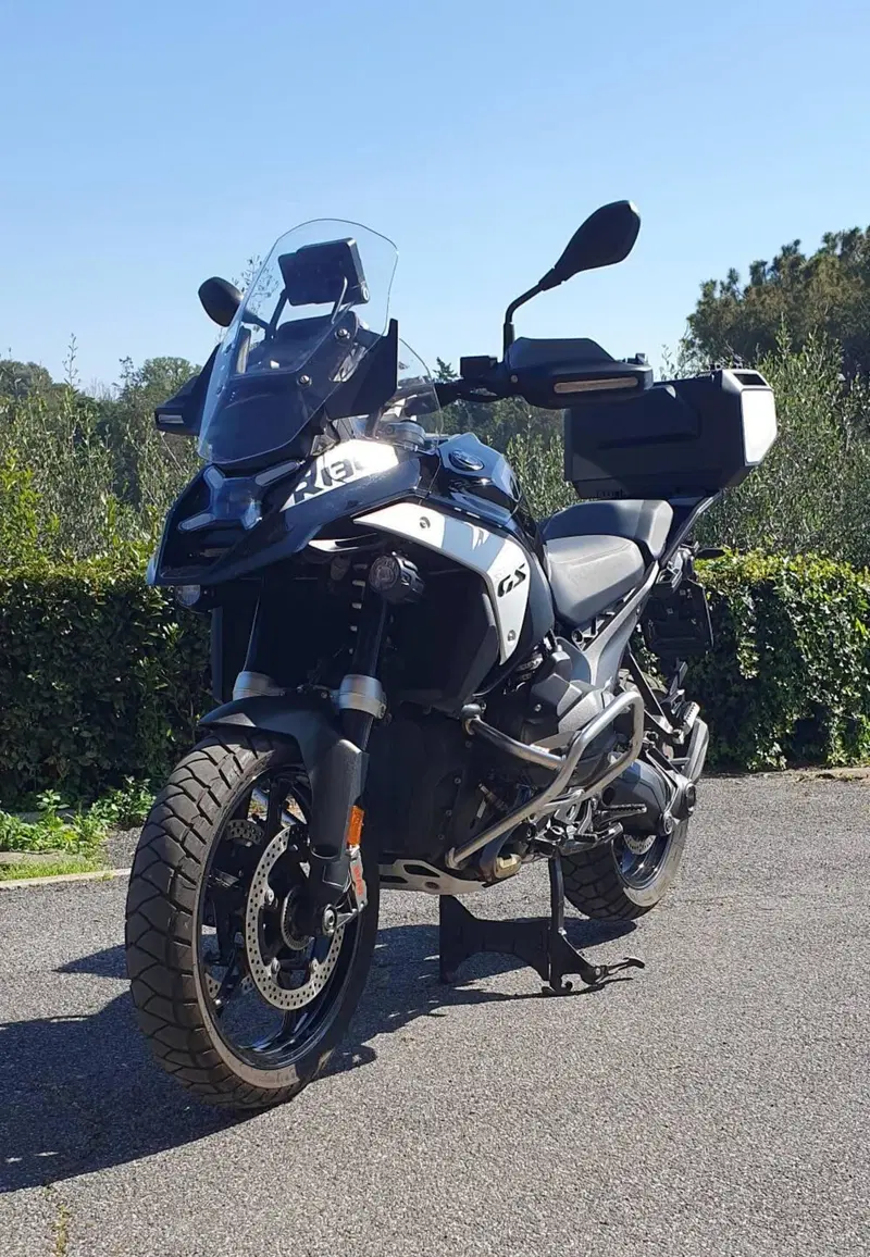 Bmw R 1300 GS Triple Black (2023 - 26) (5)