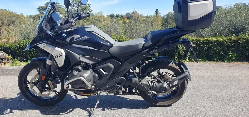 Bmw R 1300 GS Triple Black (2023 - 26) (10)