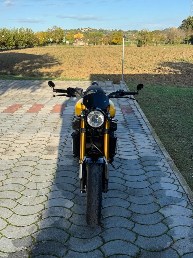 Yamaha XSR 900 ABS 60th Anniversary (2016 - 18) (2)