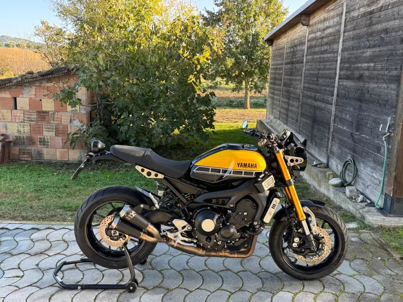 Yamaha XSR 900 ABS 60th Anniversary (2016 - 18) (3)