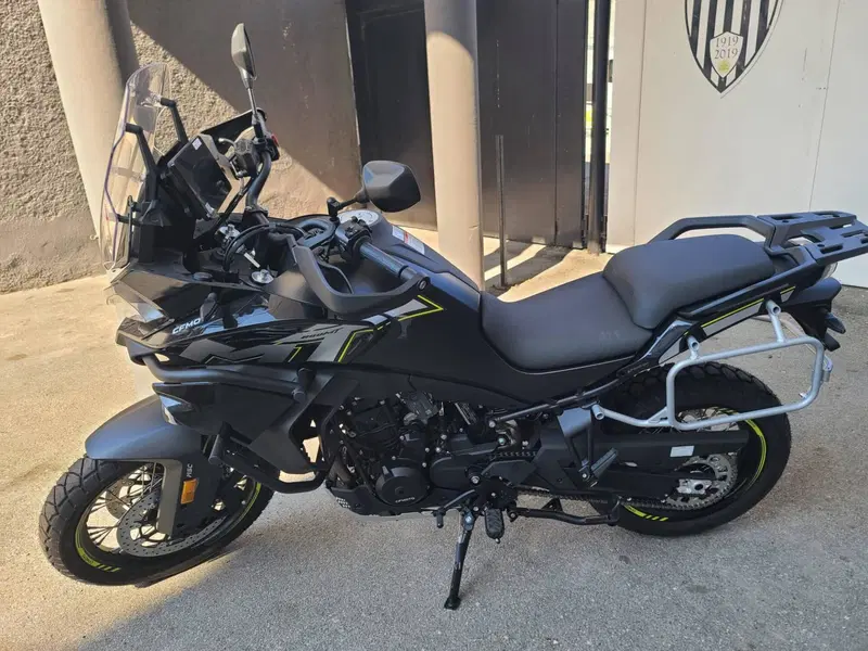 CFMOTO 800MT Explore (2023 - 26) (11)