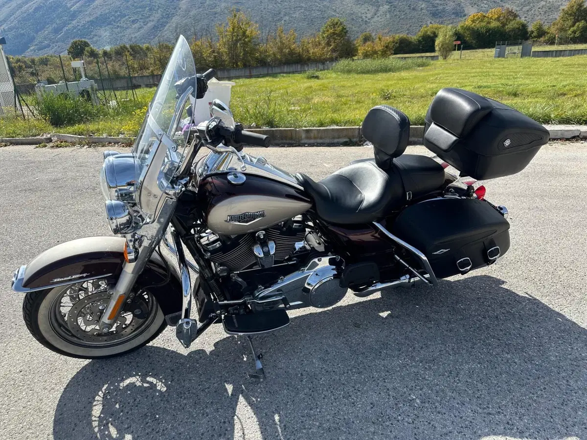 Harley-Davidson 107 Road King Classic (2017 - 18) - FLHRC (8)
