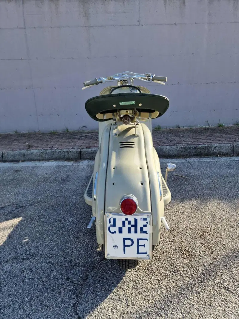 Innocenti Lambretta LD 150 (4)