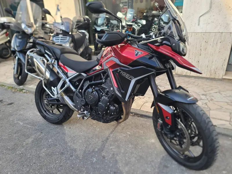 Triumph Tiger 900 GT (2024 - 26) (2)