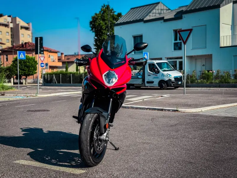MV Agusta Turismo Veloce 800 Rosso (2021 - 23) (3)