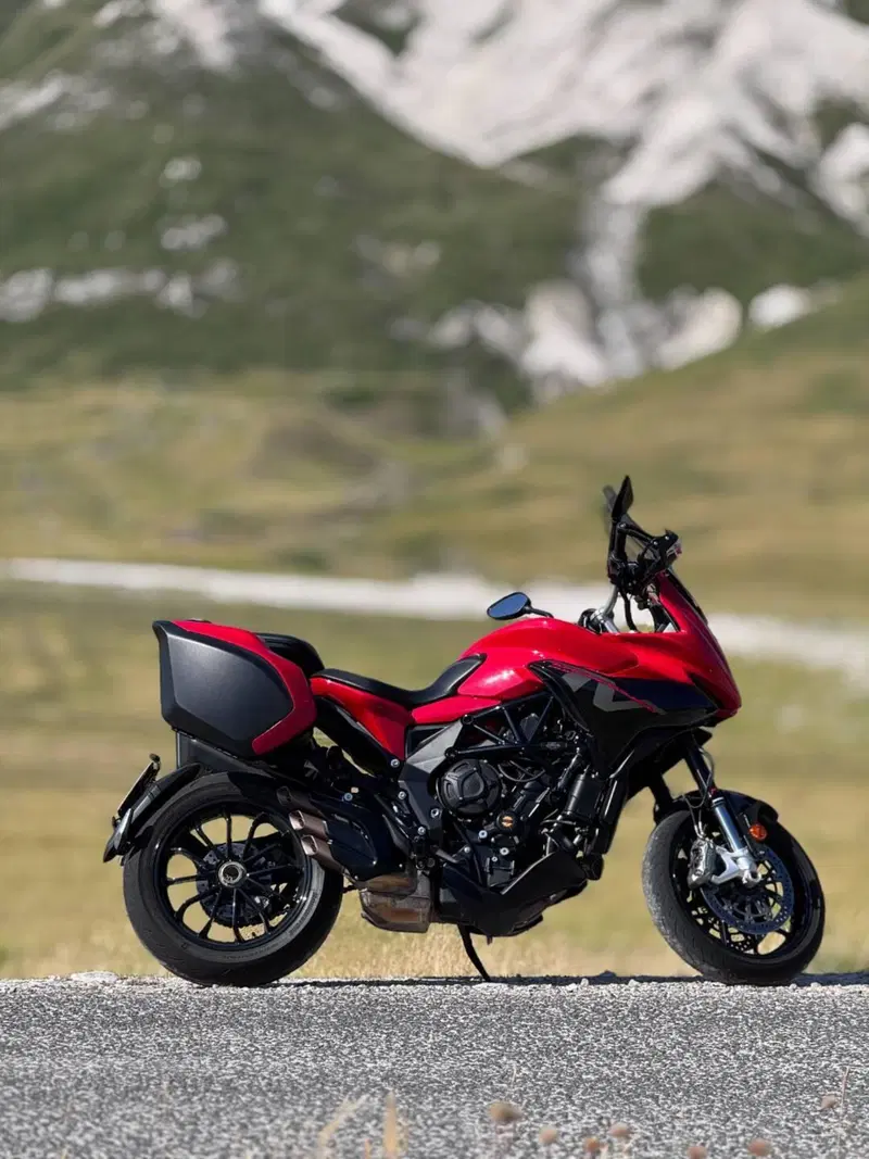 MV Agusta Turismo Veloce 800 Rosso (2021 - 23) (8)