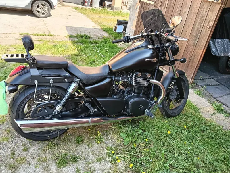 Triumph Thunderbird Storm 1700 ABS (2010 - 16) (9)