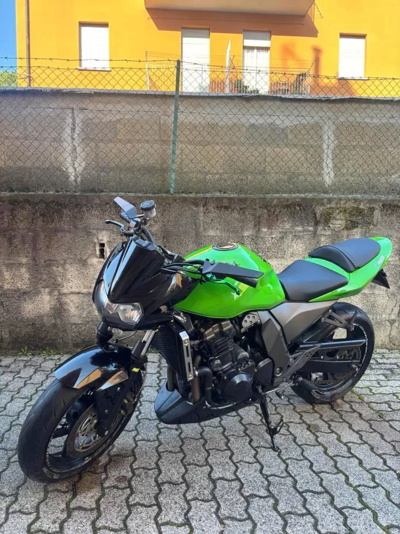 Kawasaki Z 750 (2003 - 06) (7)