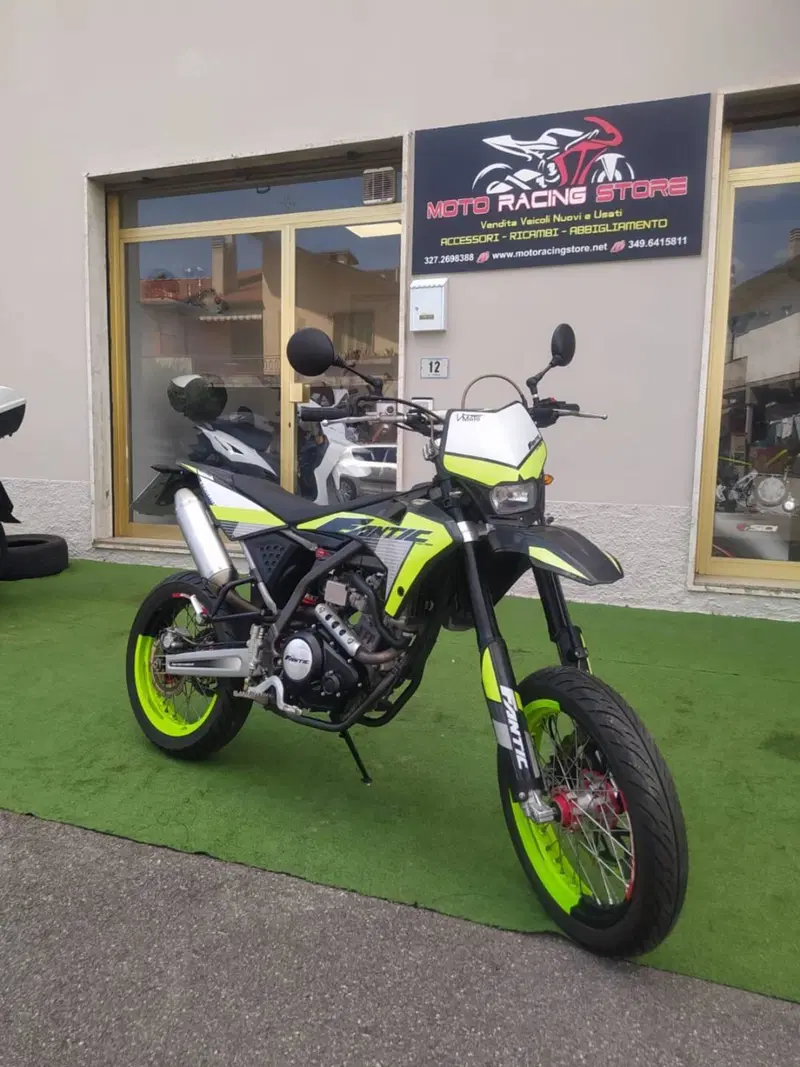 Fantic Motor Motard 125 Casa 4t (2019) (2)