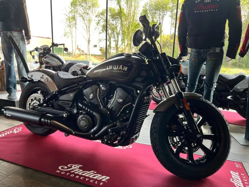 Indian Scout 1250 Bobber Limited + Tech (2025 - 26)