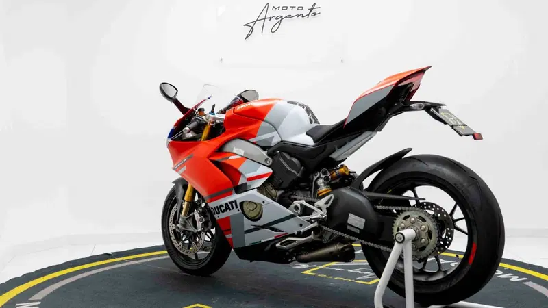 Ducati Panigale V4 S 1100 Corse (2019) (5)