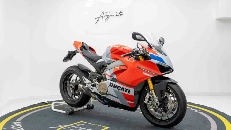 Ducati Panigale V4 S 1100 Corse (2019) (9)