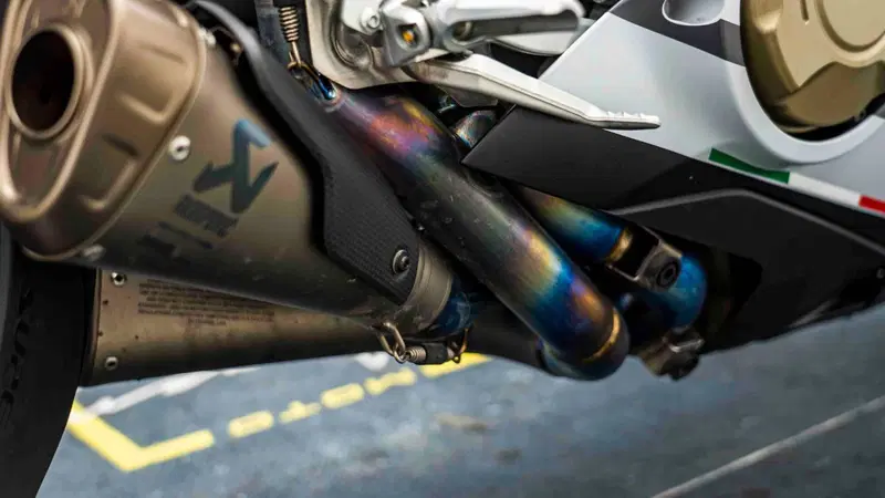 Ducati Panigale V4 S 1100 Corse (2019) (14)