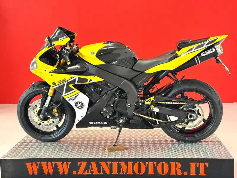 Yamaha YZF R1 (2006 - 07) (5)