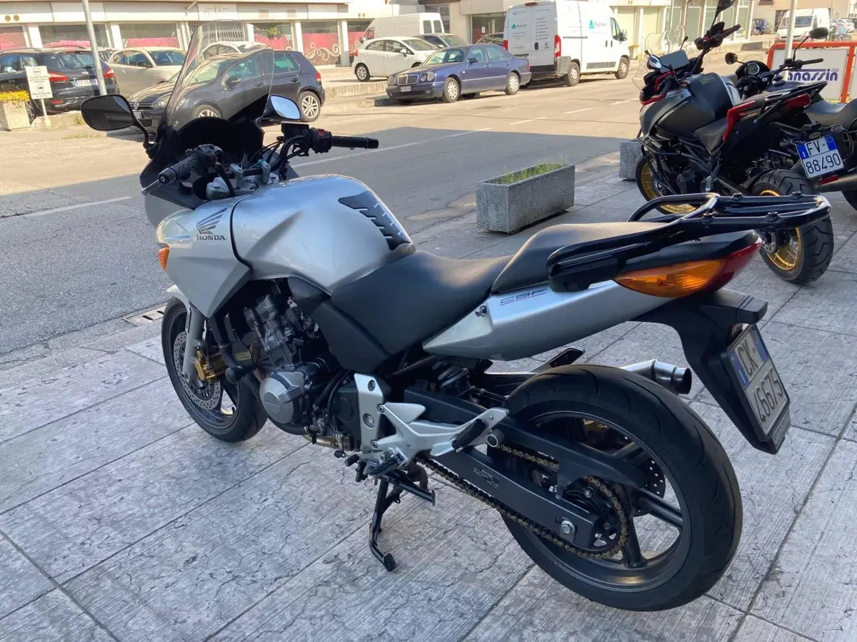 Honda CBF 600 ABS (2004 - 06) (6)