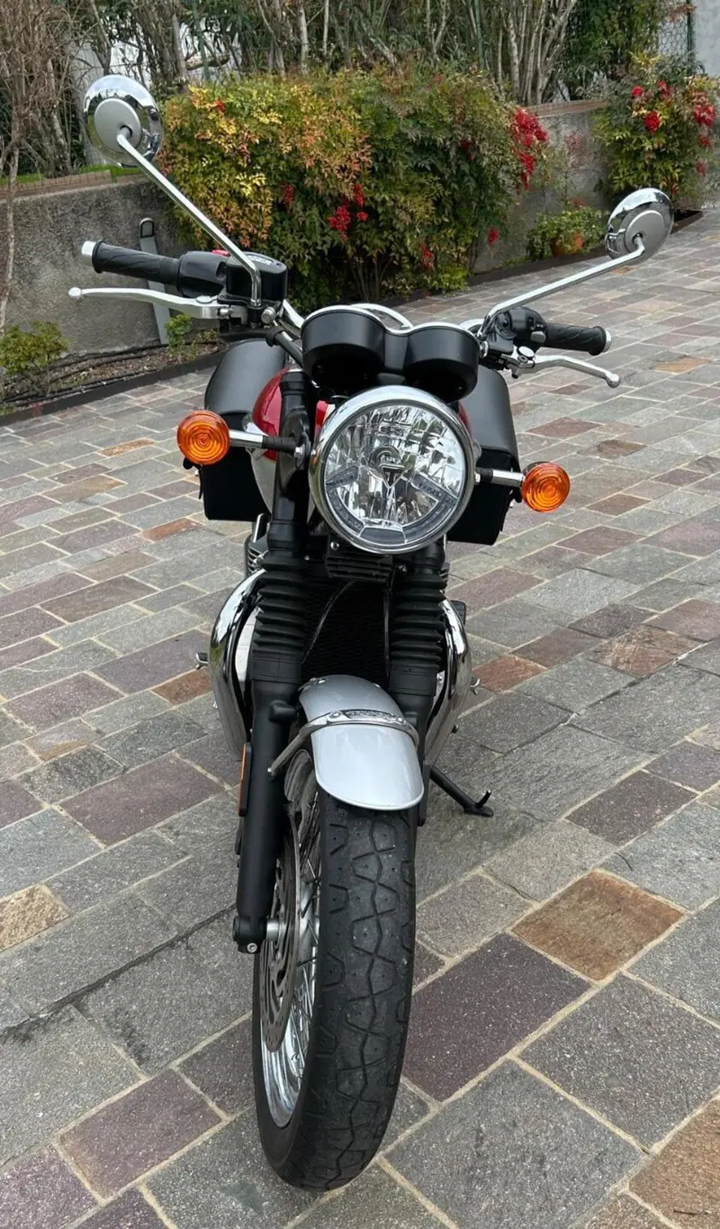 Triumph Bonneville T120 (2016 - 20) (6)
