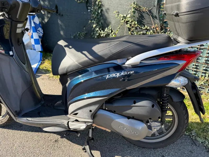 Kymco People 125i One (2021 - 25) (10)
