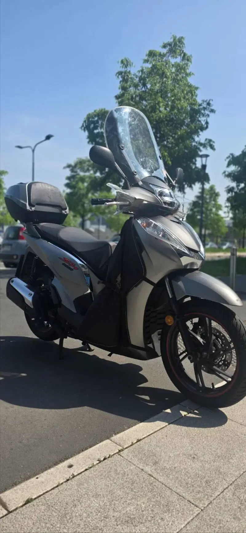 Honda SH 300 i Sport ABS (2018 - 20) (2)