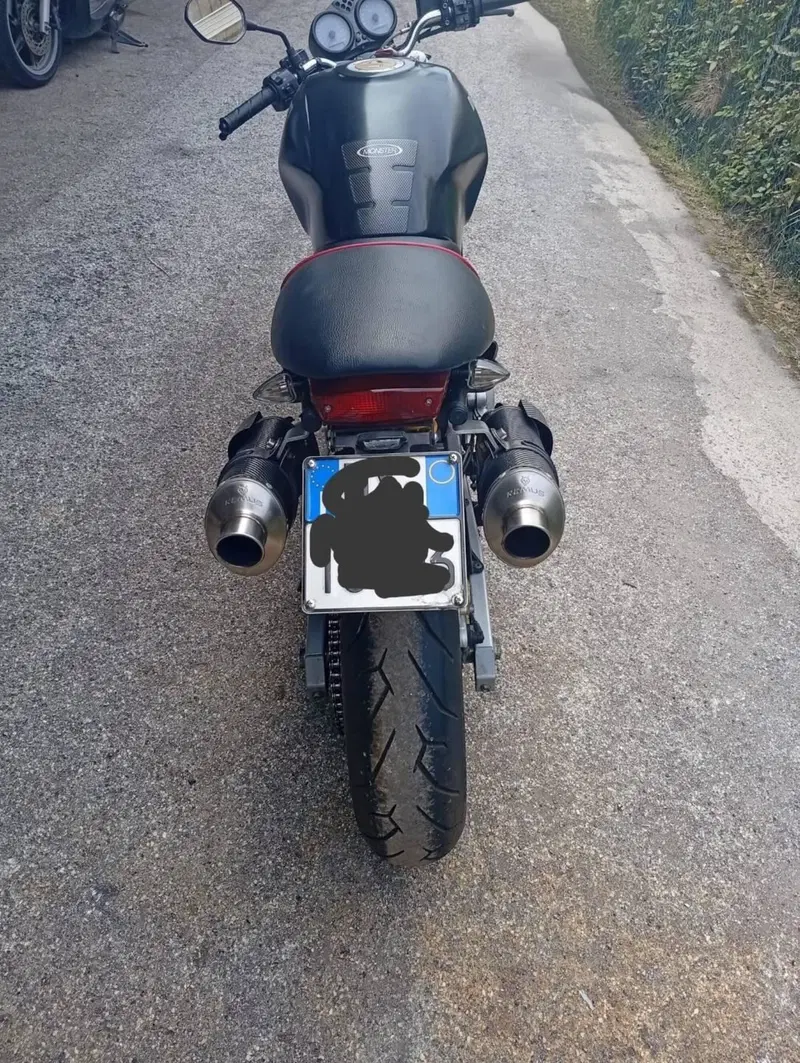 Ducati Monster 620 I.E. Dark (2002) (2)