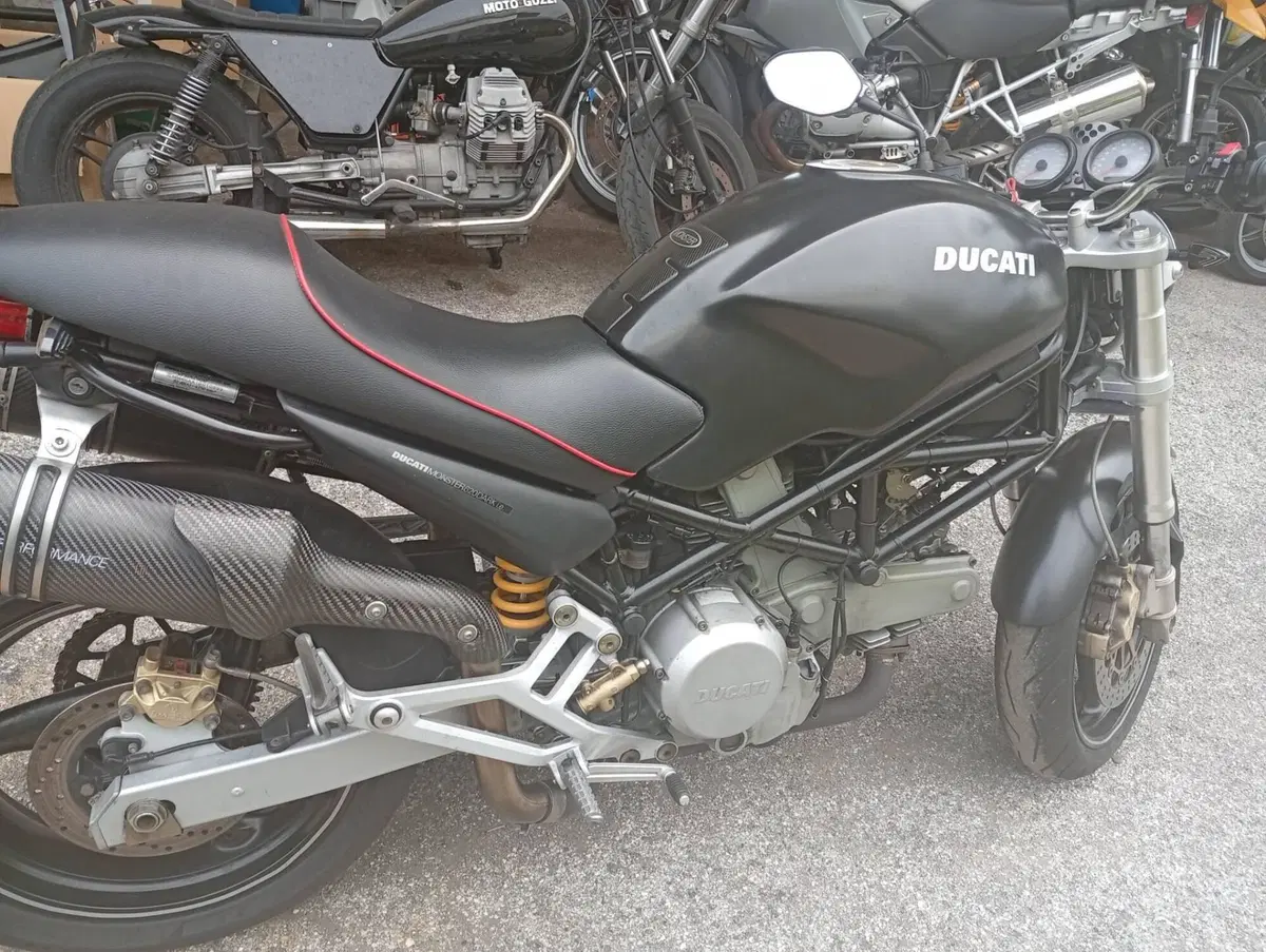 Ducati Monster 620 I.E. Dark (2002) (4)