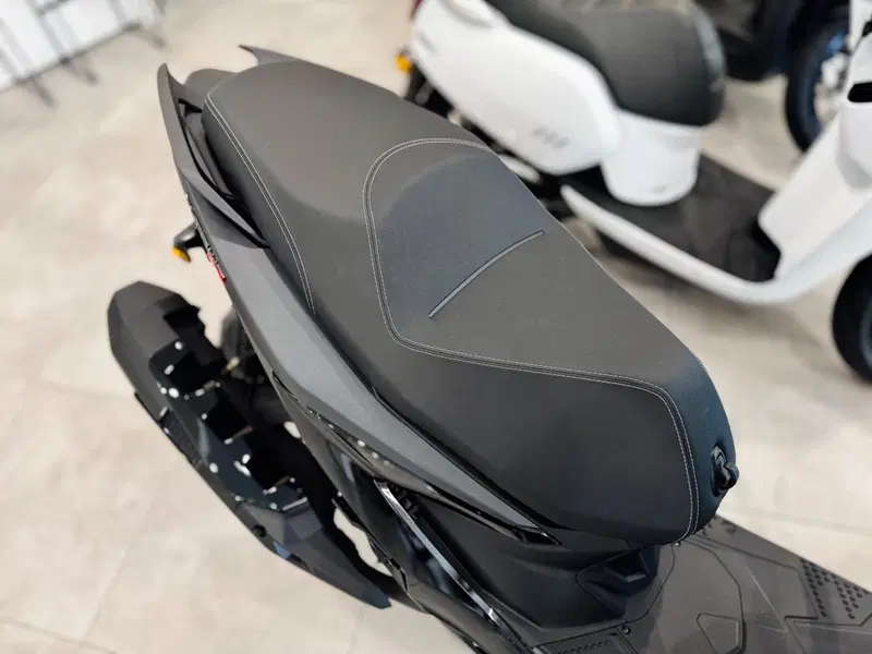 Kymco X-Town 250ST (2026) (8)