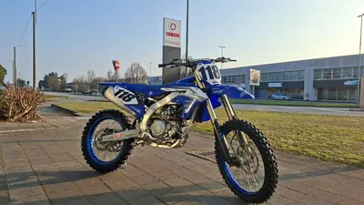 Yamaha YZ 450 F (2024) usata