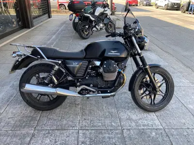 Moto Guzzi V7 Classic (2008 - 12) usata