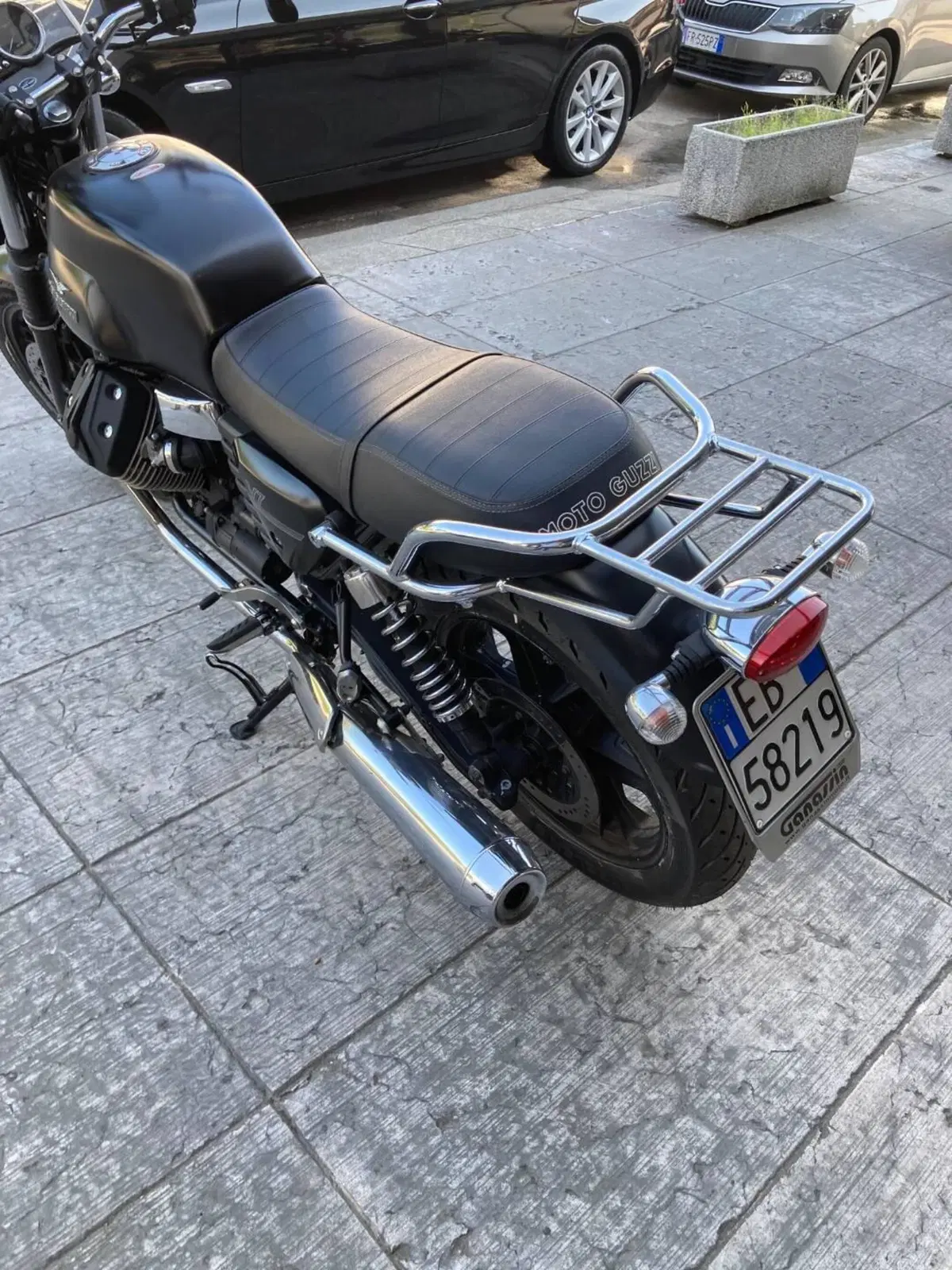 Moto Guzzi V7 Classic (2008 - 12) (9)