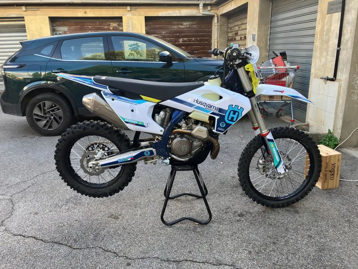 Husqvarna FE 450 (2025)