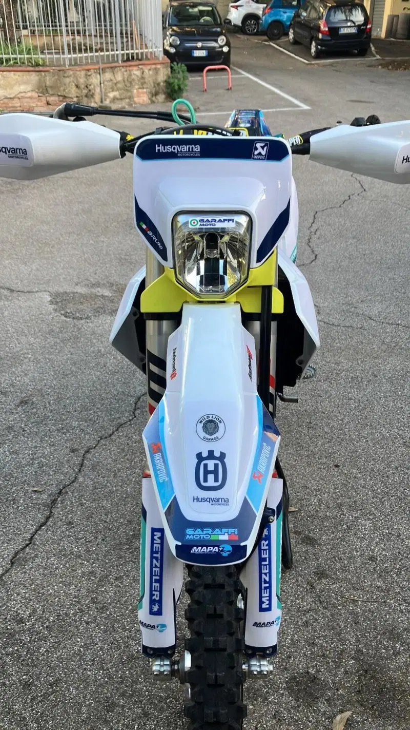 Husqvarna FE 450 (2025) (3)